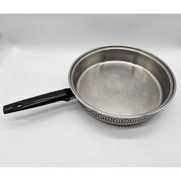 Vintage MCM Ecko Stainless Steel 2 Quart Pot W/ Cover And 10" Frying Pan - Picture 2 of 15